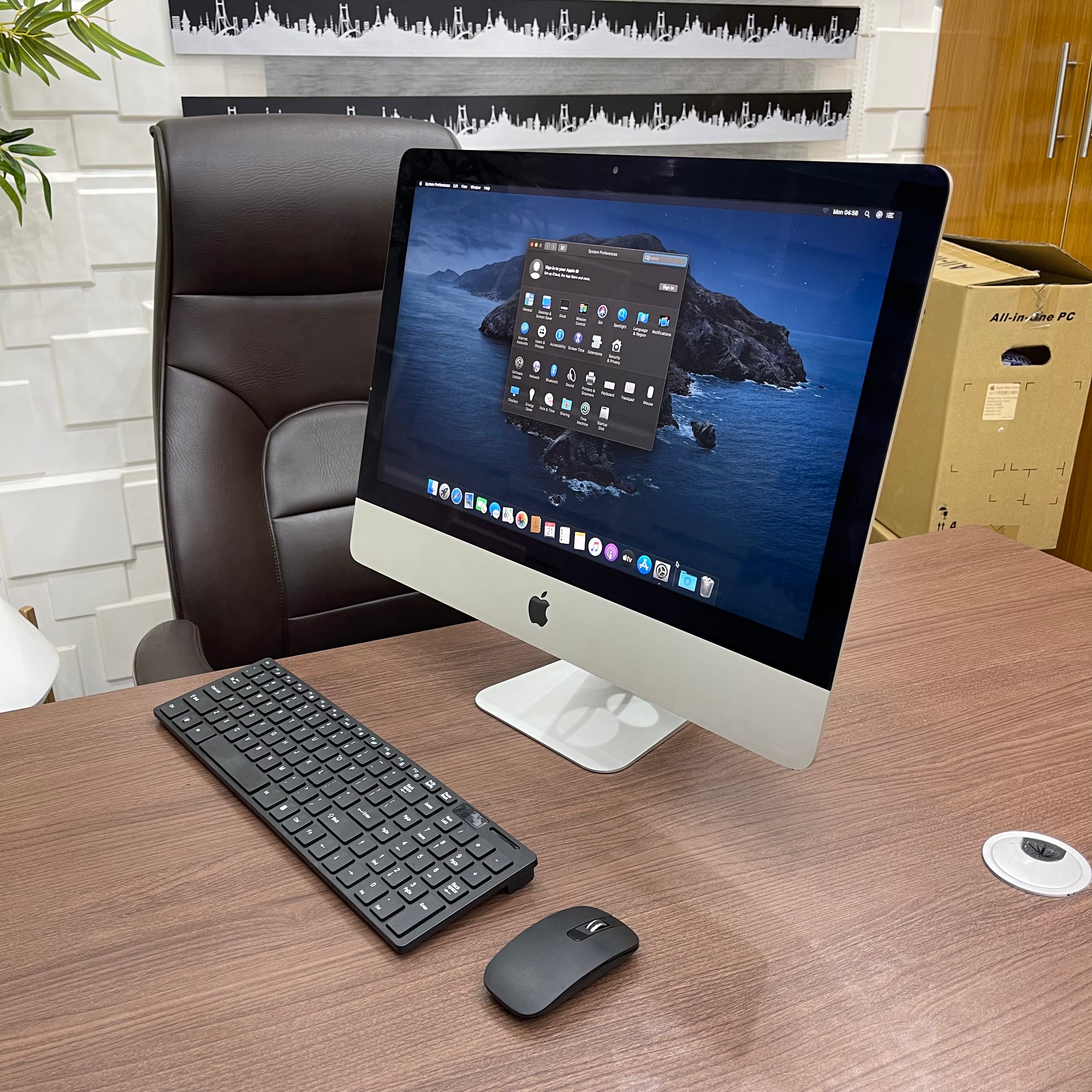 Apple iMac 21.5-Inch Late 2015 | Core i5 | 16GB RAM | 500GB SSD | Full HD