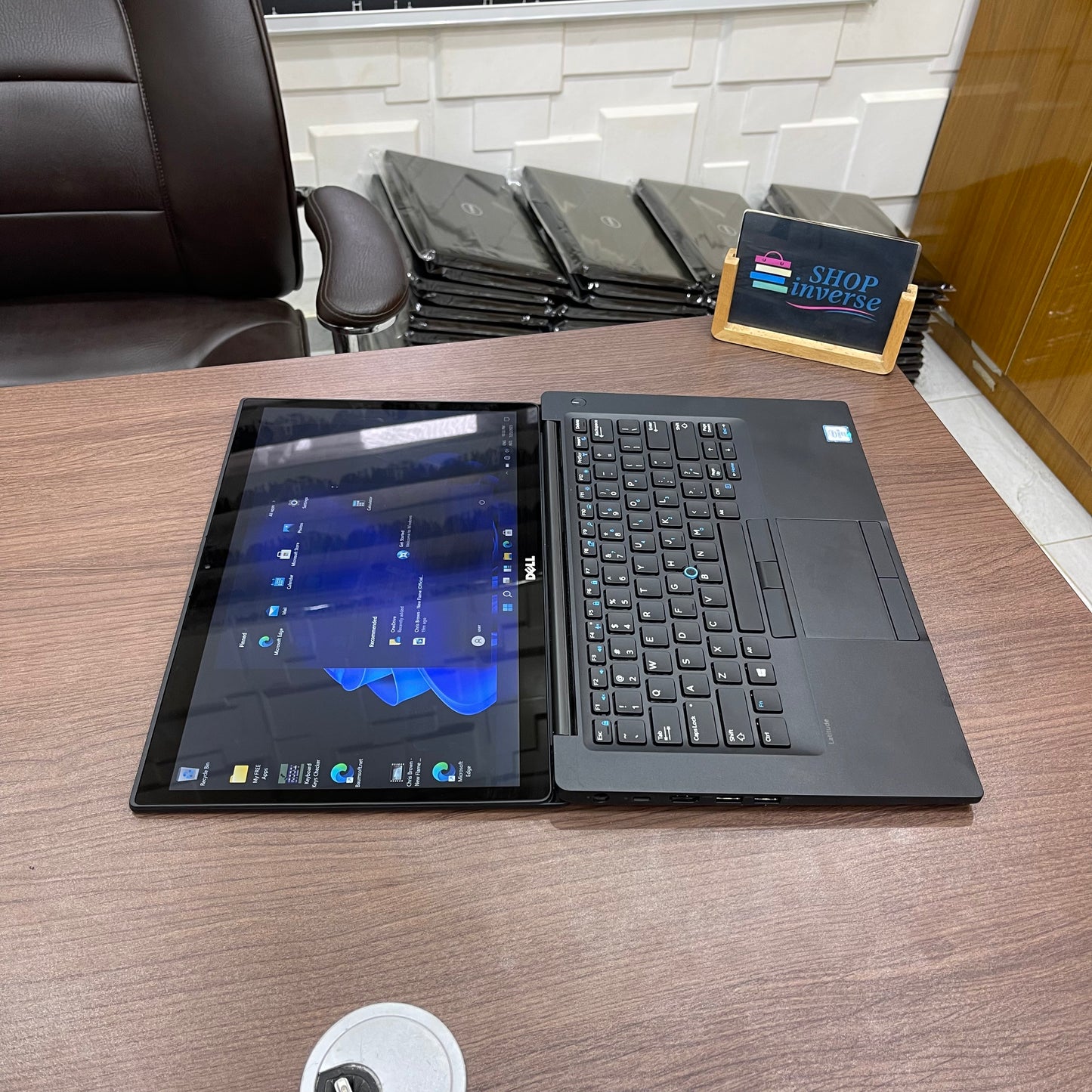 Dell Latitude 7480 - 6th Gen. Intel Core i5 - 256GB SSD - 8GB RAM - 4GB Total Graphics - HDMI - Keyboard Light - Touchscreen