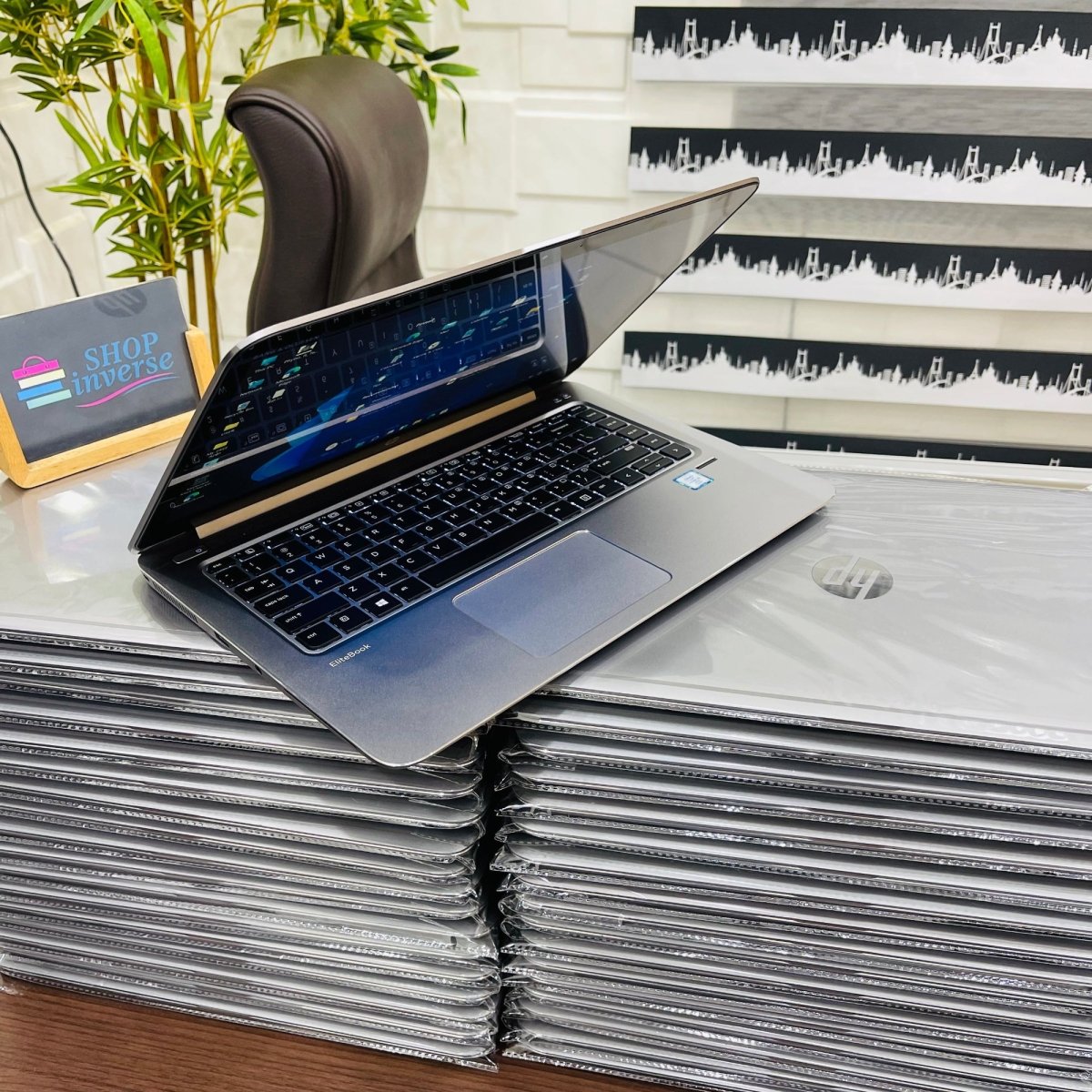 HP Folio 1040 G3 - 6th Gen. Intel Core i7 - 256GB SSD - 8GB RAM - Keypad Light