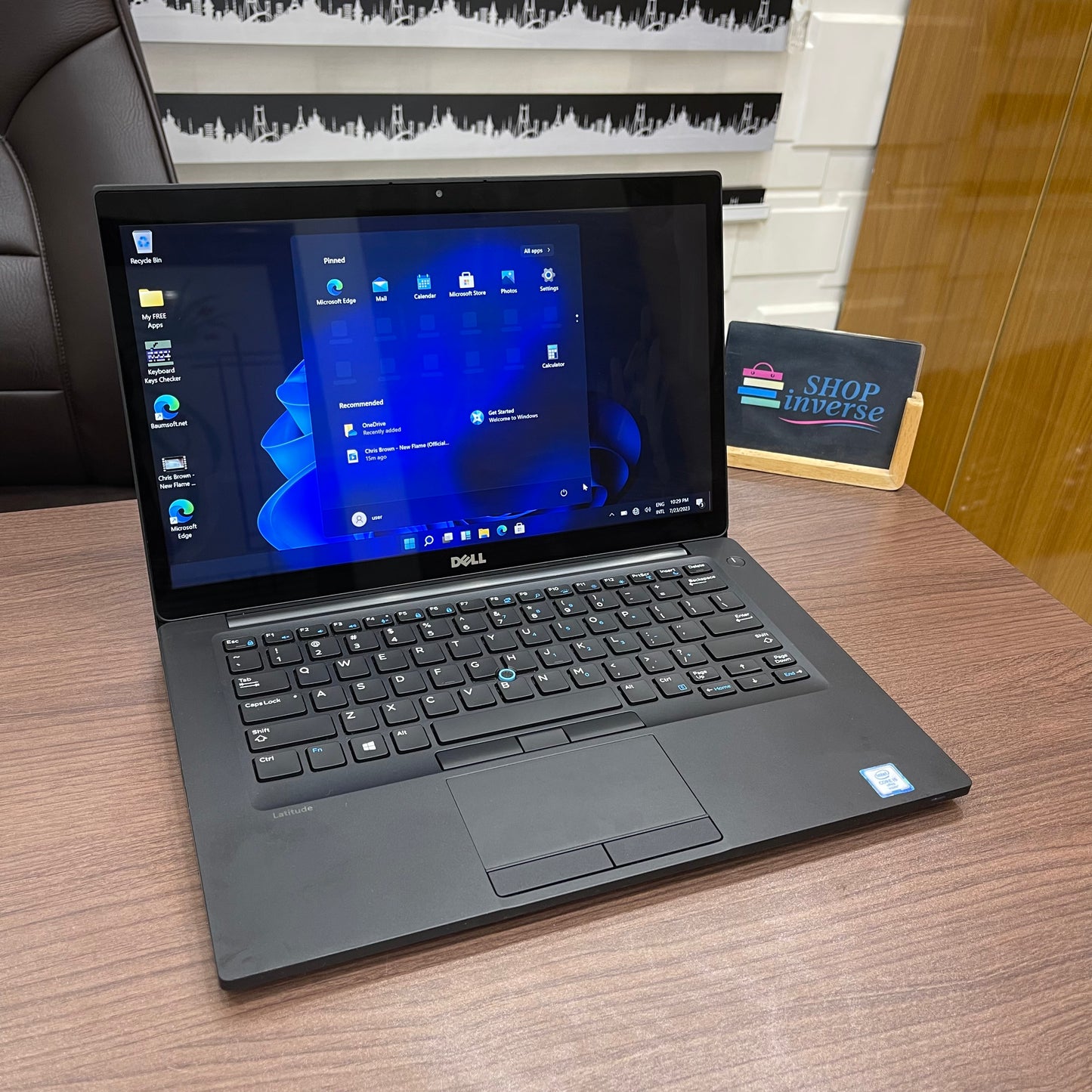 Dell Latitude 7480 - 6th Gen. Intel Core i5 - 256GB SSD - 8GB RAM - 4GB Total Graphics - HDMI - Keyboard Light - Touchscreen