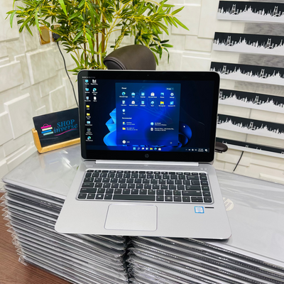 HP Folio 1040 G3 - 6th Gen. Intel Core i5 - 256GB SSD - 8GB RAM - Keypad Light
