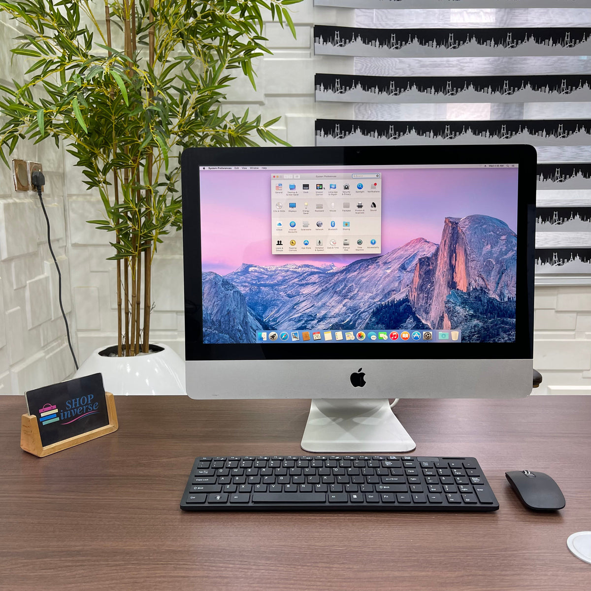 Apple iMac 21.5-Inch Mid 2011 | Core i5 | 4GB RAM | 500GB HDD | Tiny Screen Line