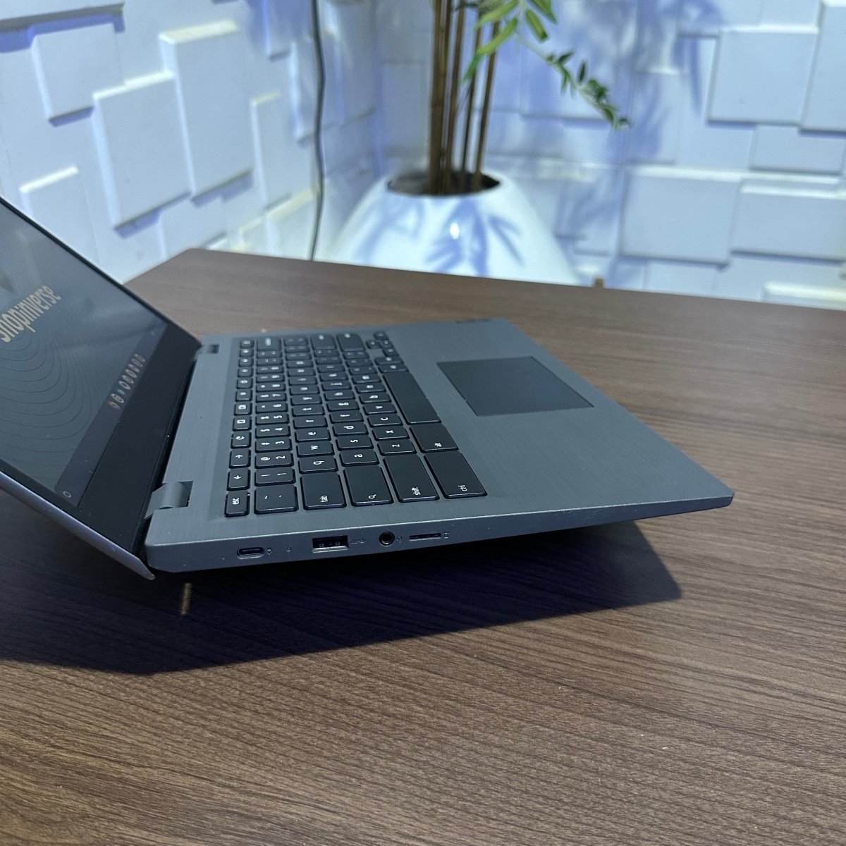 Lenovo 14e Chromebook - AMD A4 - 32GB eMMc - 4GB RAM