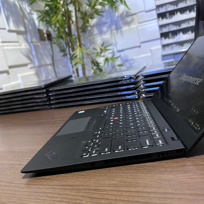 Lenovo 6th Generation ThinkPad X1 Carbon - 8th Gen Intel Core i7 - 256GB SSD - 16GB RAM - Keyboard Light - Touchscreen