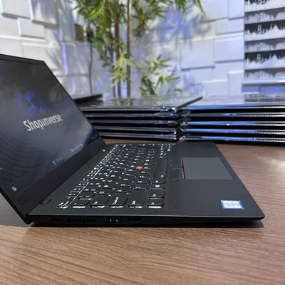 Lenovo 6th Generation ThinkPad X1 Carbon - 8th Gen Intel Core i7 - 256GB SSD - 16GB RAM - Keyboard Light - Touchscreen
