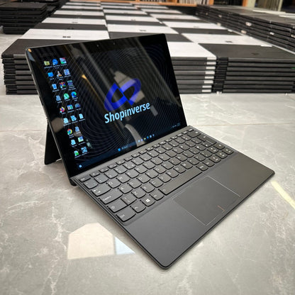Lenovo MIIX 720 - 7th Gen. Intel Core i5 - 256GB SSD - 8GB RAM - Keyboard Light - Touchscreen