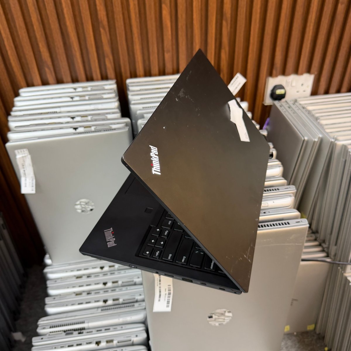 Lenovo ThinkPad L390 | 8th Gen Core i5 | 8GB RAM | 256GB SSD | Backlit Keyboard