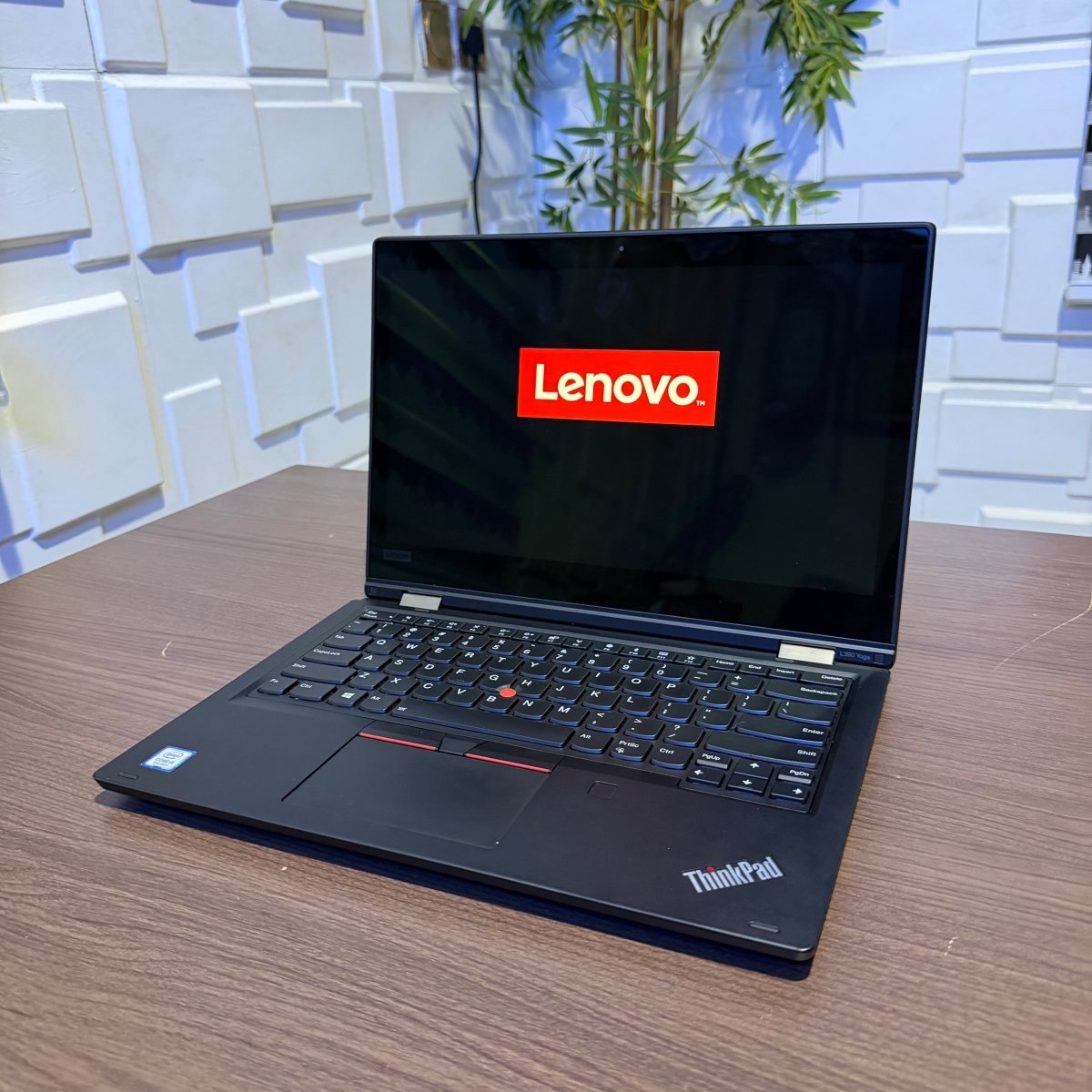 Lenovo ThinkPad L390 | 8th Gen Core i5 | 8GB RAM | 256GB SSD | Full HD Touchscreen | Backlit Keyboard
