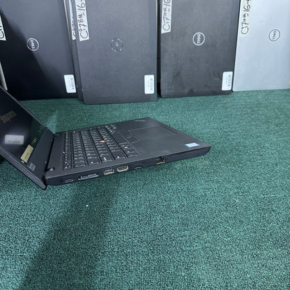 Lenovo ThinkPad L490 - 7th Gen. Intel Core i5 - 256GB SSD - 8GB RAM - Touchscreen