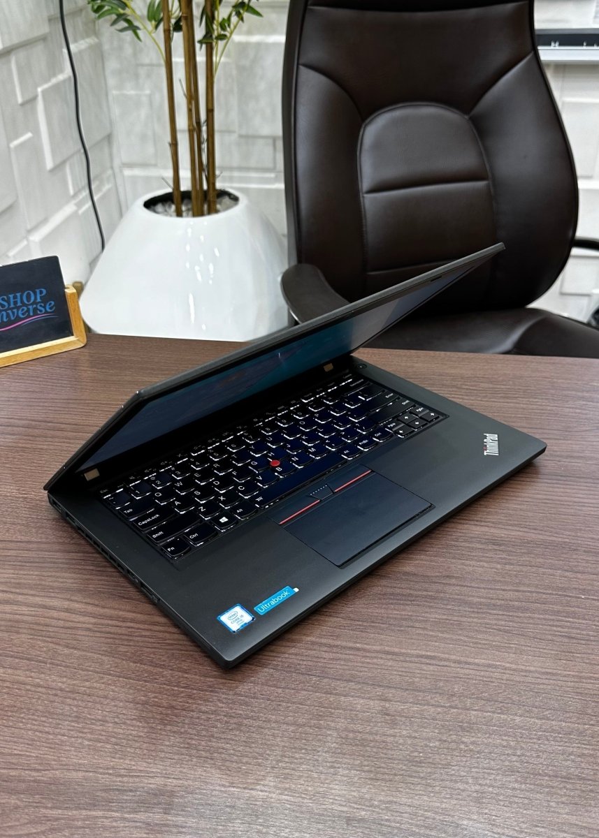 Lenovo Thinkpad T460 - 6th Gen. Intel Core i5 - 256GB SSD - 8GB RAM - 2 Batteries