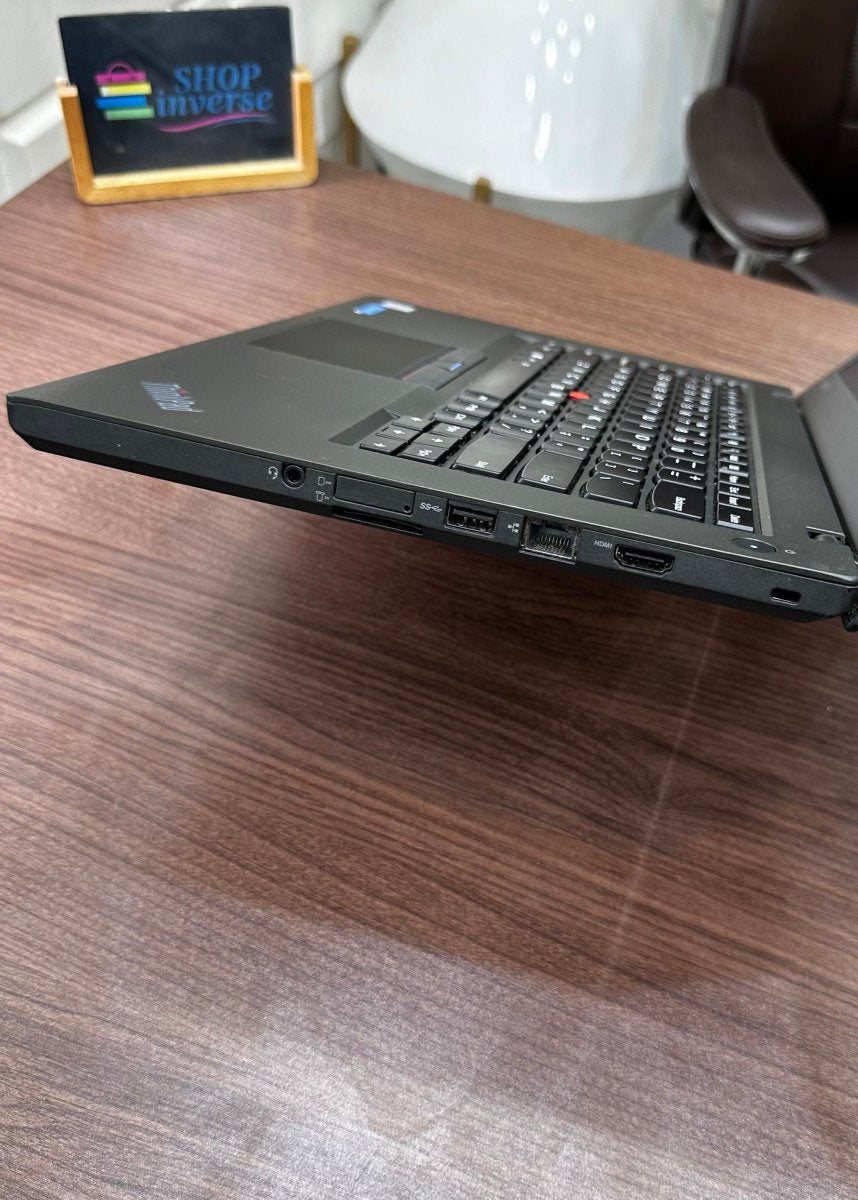 Lenovo Thinkpad T460 - 6th Gen. Intel Core i5 - 256GB SSD - 8GB RAM - 2 Batteries