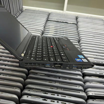 Lenovo ThinkPad x230 - Intel Core i5 - 500GB HDD - 4GB RAM