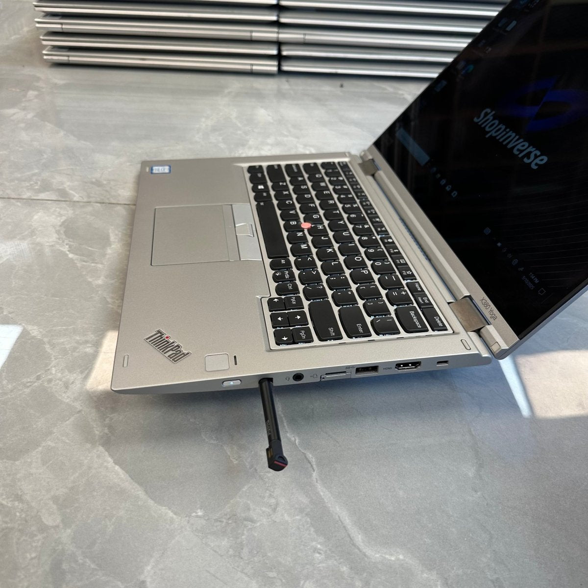 Lenovo x380 Yoga - 8th Gen. Intel Core i7 - 512GB SSD - 16GB RAM - Touchscreen