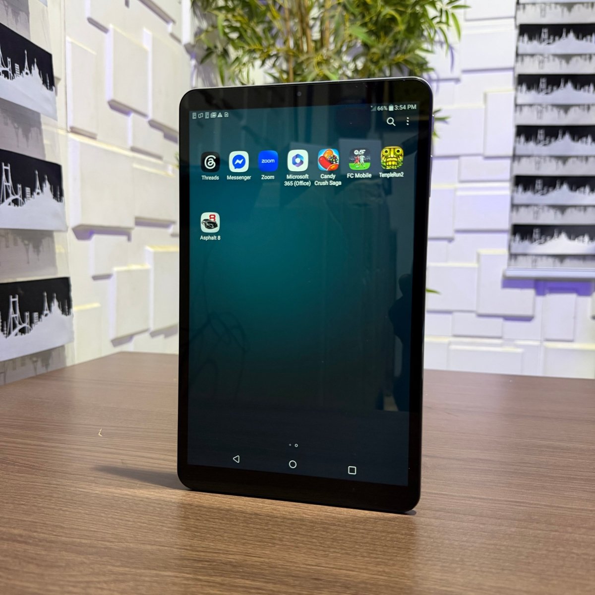 LG GPad 5 10.1 FHD | 4GB RAM | 32GB Storage | Wi - Fi + SIM
