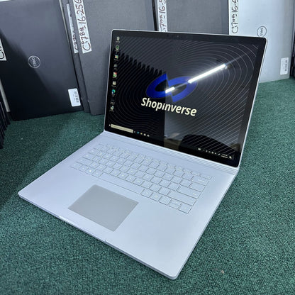 Microsoft Surface Book - 10th Gen. Intel Core i7 - 256GB SSD - 16GB RAM - 6GB Nvidia GeForce GTX - Keyboard Light