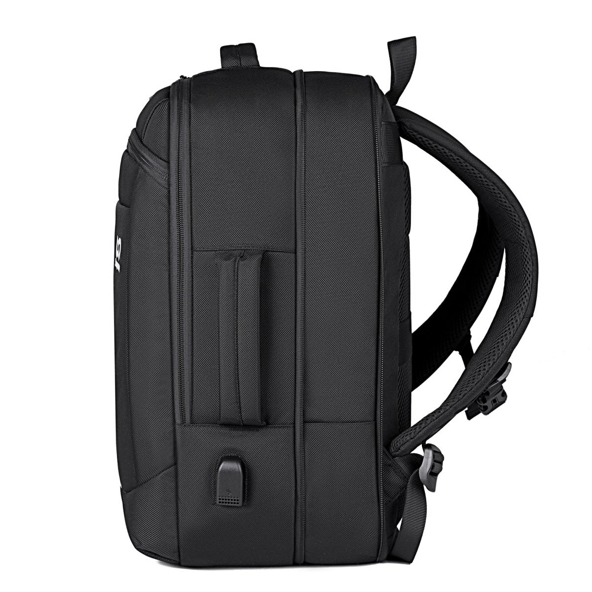 PowerCommute Pro 16 USB Charging Business Laptop Backpack