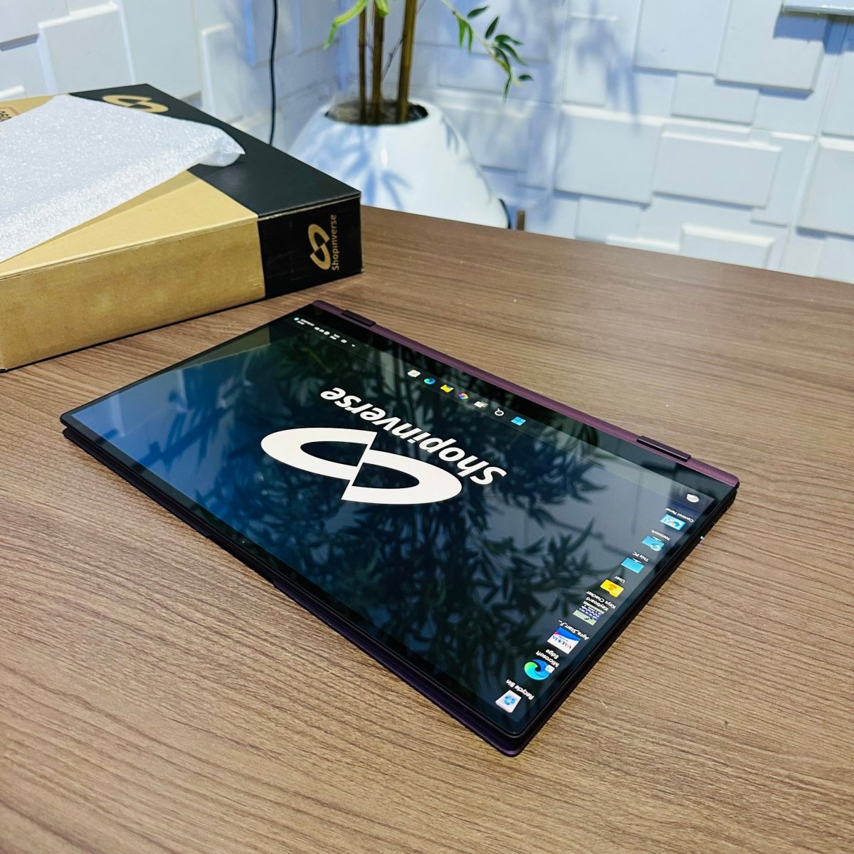 Samsung Galaxy Book 2 Pro 360 - 12th Gen. Intel Core i7 - 1TB SSD - 16GB RAM - Keyboard Light - Touchscreen