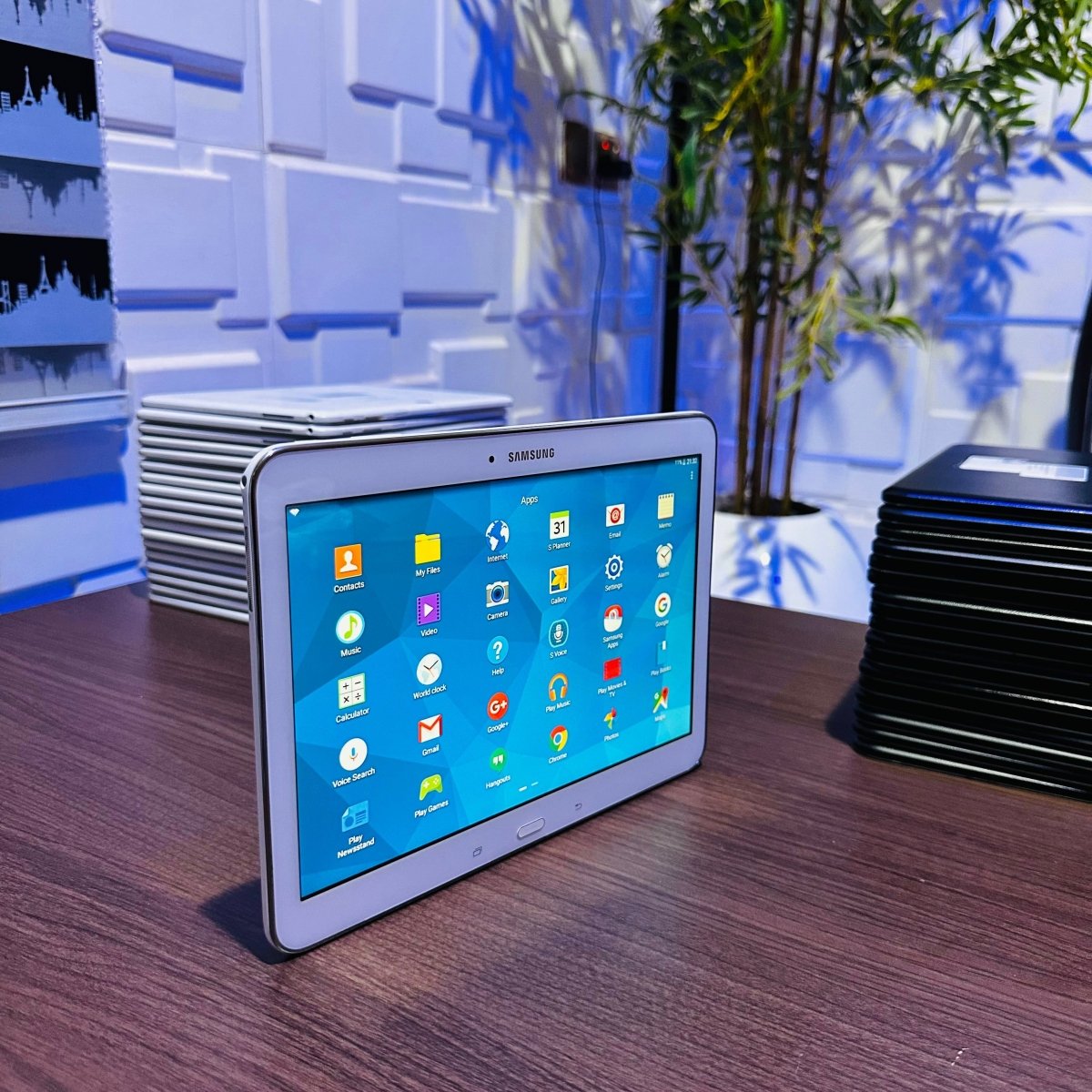 Samsung Galaxy Tab 4 - 10.1 - inch - 16GB - WiFi