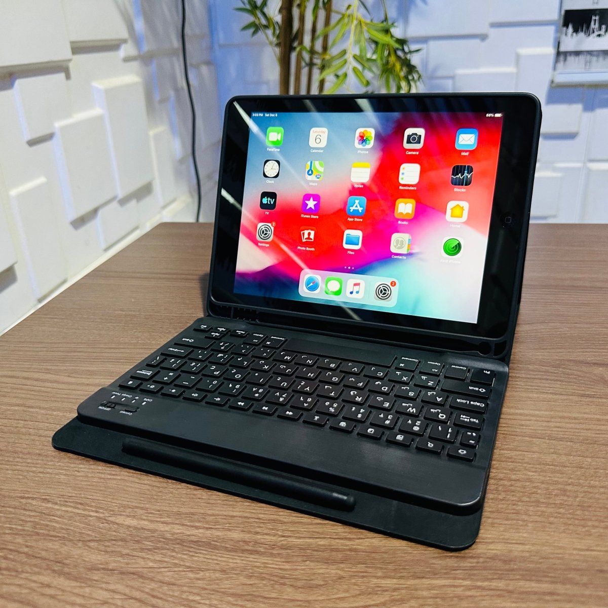 Smart Keyboard For iPad