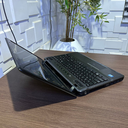 Toshiba Satellite P750 - Intel Core i7 - 500GB HDD - 6GB RAM - 1GB Nvidia Graphics