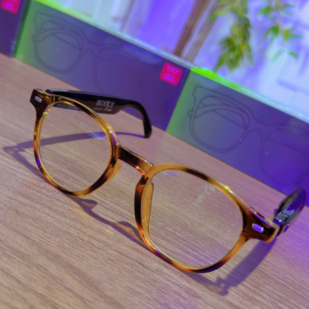 UF - 03 Smart Glasses