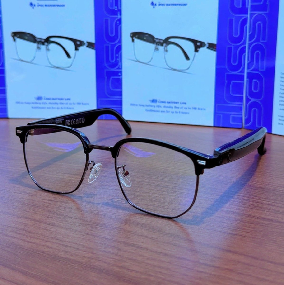 Y2 Smart Glasses
